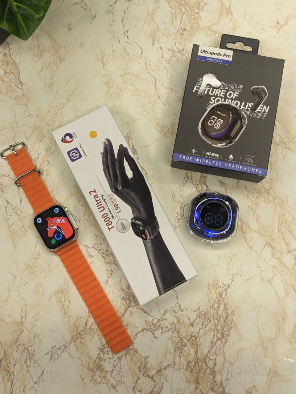 Tv premium T800 ULTRA 2 SMARTWATCH  and ULTRAPODS PRO EARBUD combo